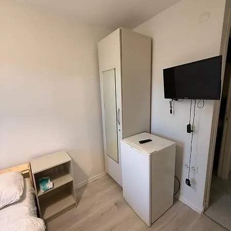 Sisli - Room44 *